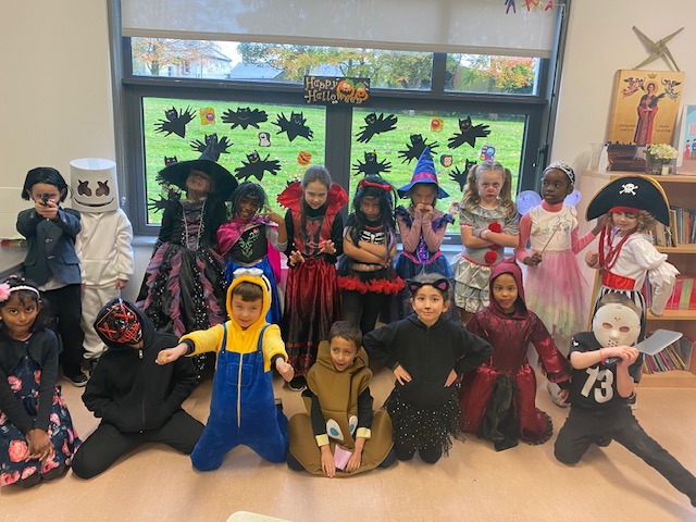 Ms Davis's Class Image 1