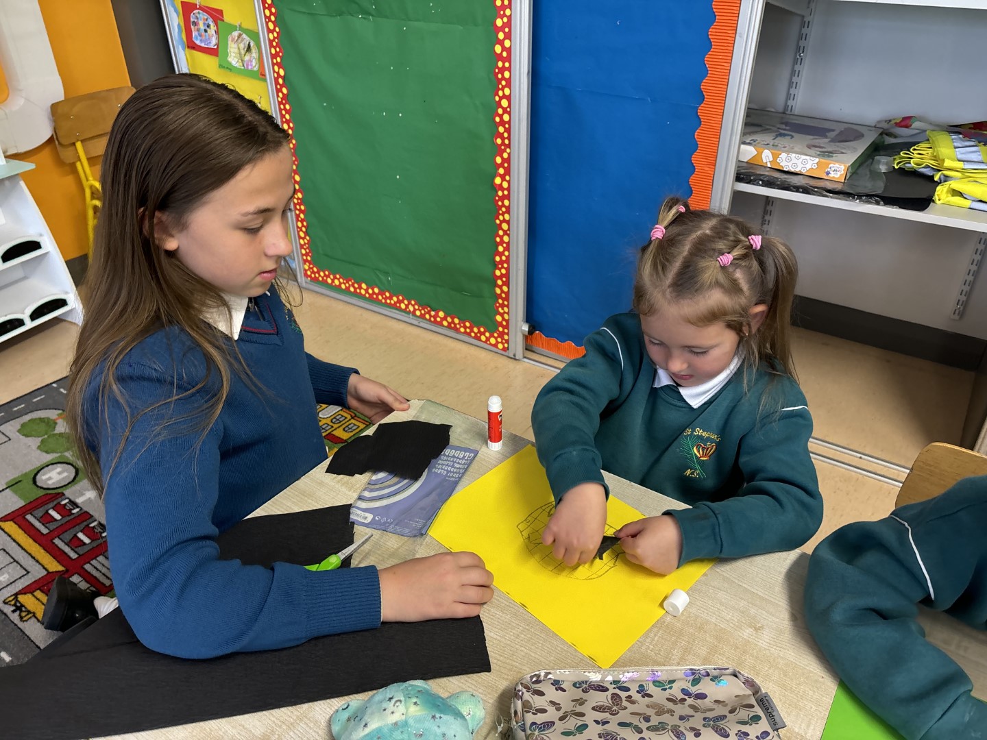 Ms Colliers' Class Image 9