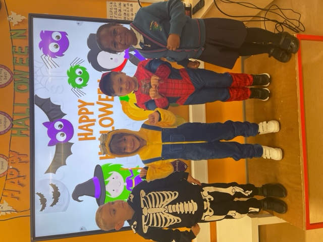 Ms O'Reilly's Class Image 2