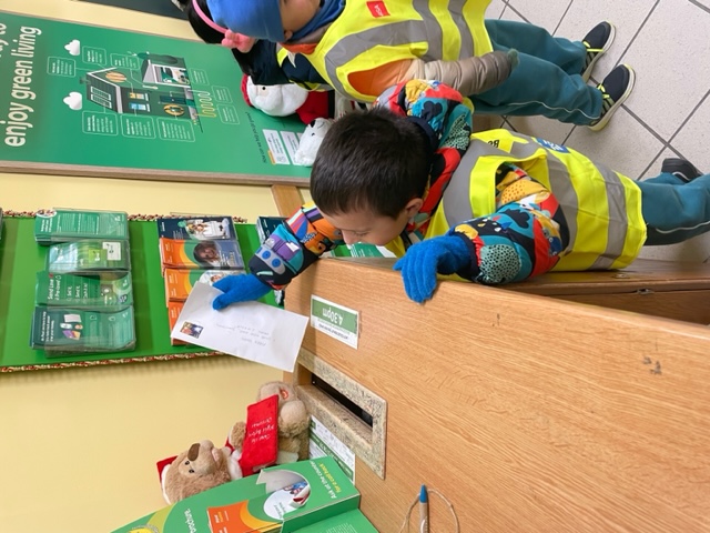 Ms O'Reilly's Class Image 5