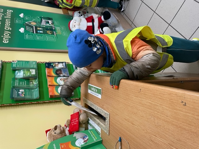 Ms O'Reilly's Class Image 6