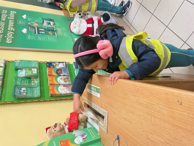 Ms O'Reilly's Class Image 7