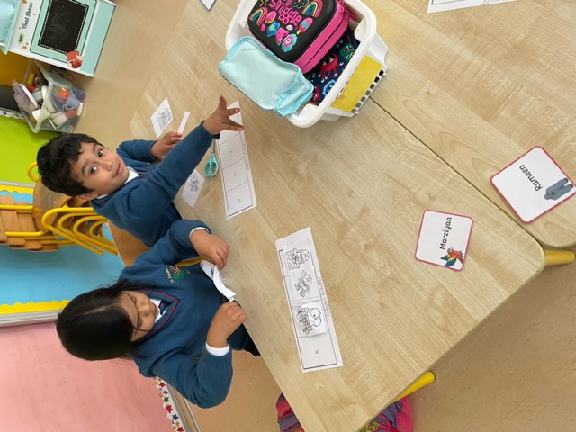 Ms O'Reilly's Class Image 10